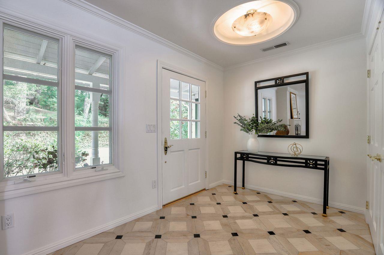 22950 Summit Road Los Gatos, CA 95033 - Photo 6 of 50 Gallery Image 6