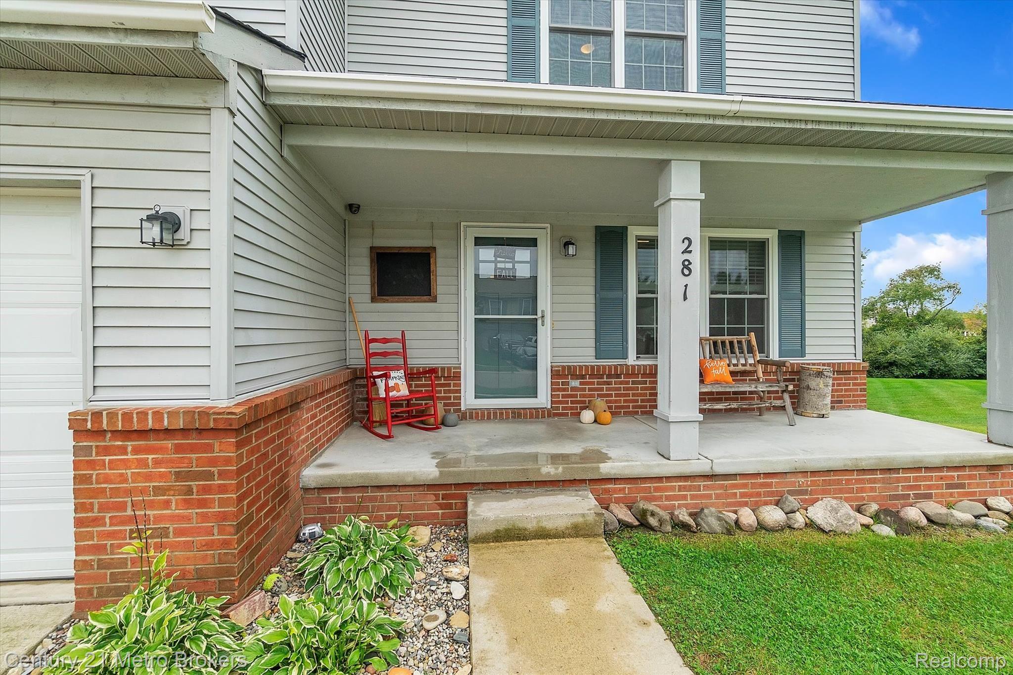281 Rustic Trail Linden, MI 48451 - Photo 5 of 50 05-281-Rustic-Trail-WindowStill-Real-Estate-Photography-5.jpg