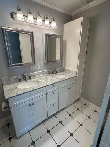 $174,900 | 445 Lighthouse Drive, Vallejo, CA 94590