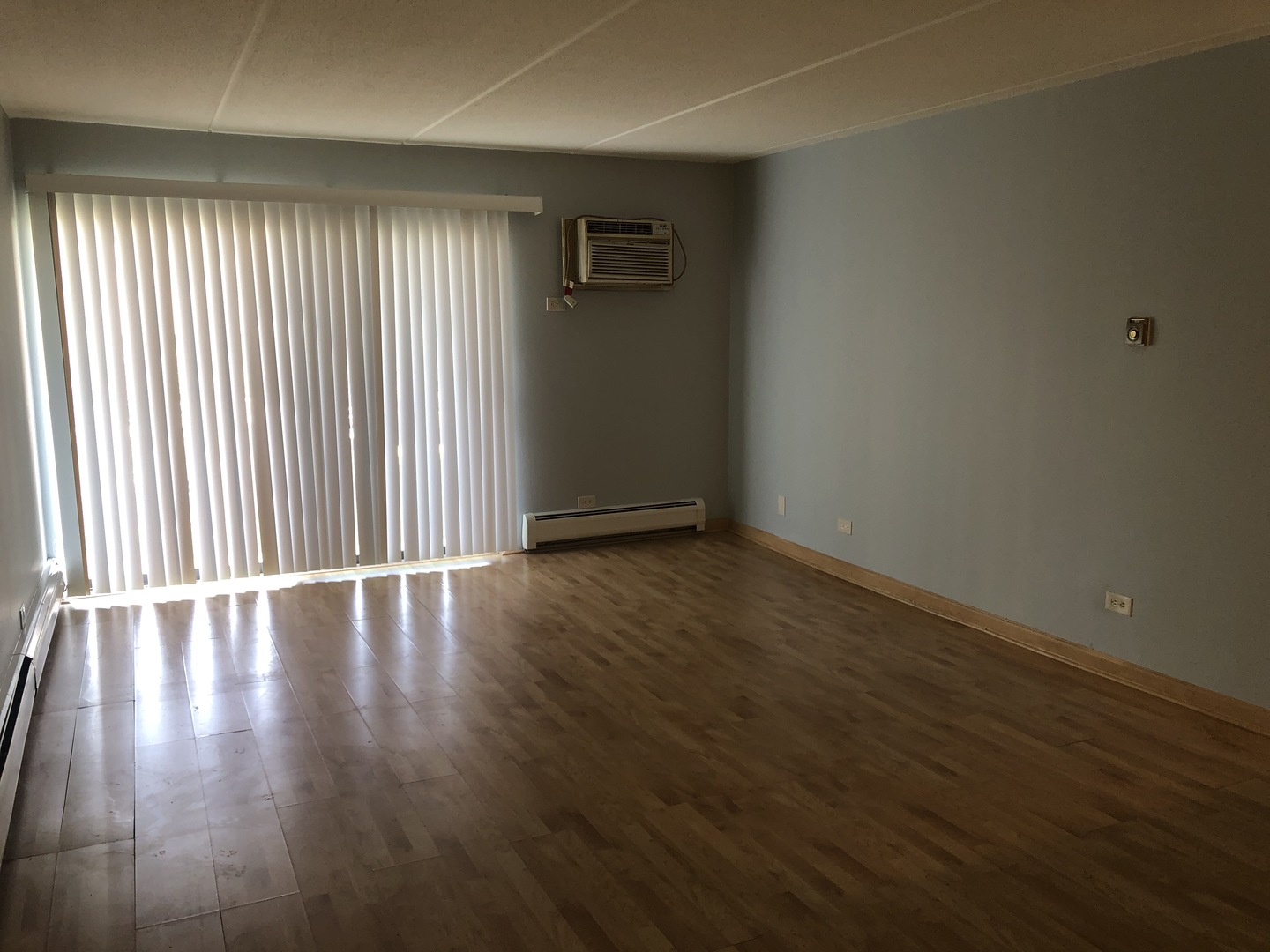 300 West Fullerton Avenue, Unit 104 Addison, IL 60101 - Photo 19 of 23