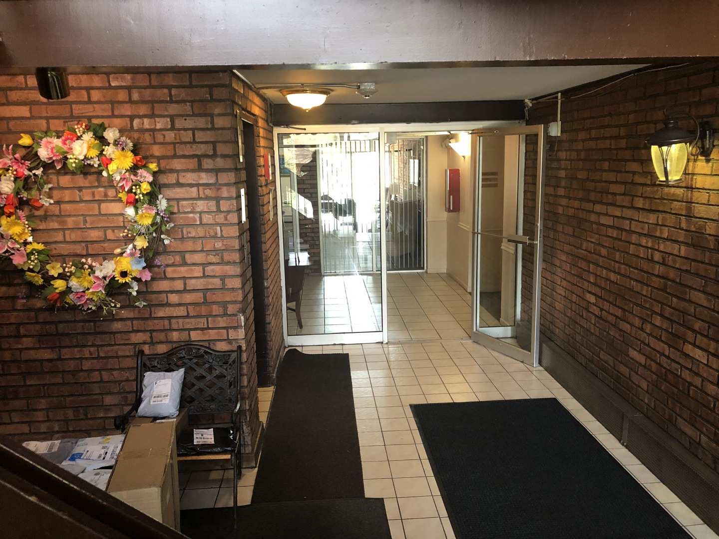 300 West Fullerton Avenue, Unit 104 Addison, IL 60101 - Photo 5 of 23