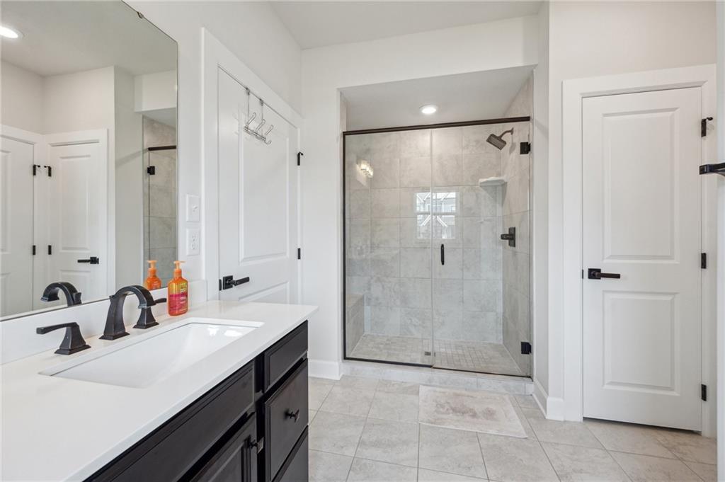 2013 Cherry Road Gibsonia, PA 15044 - Photo 19 of 49