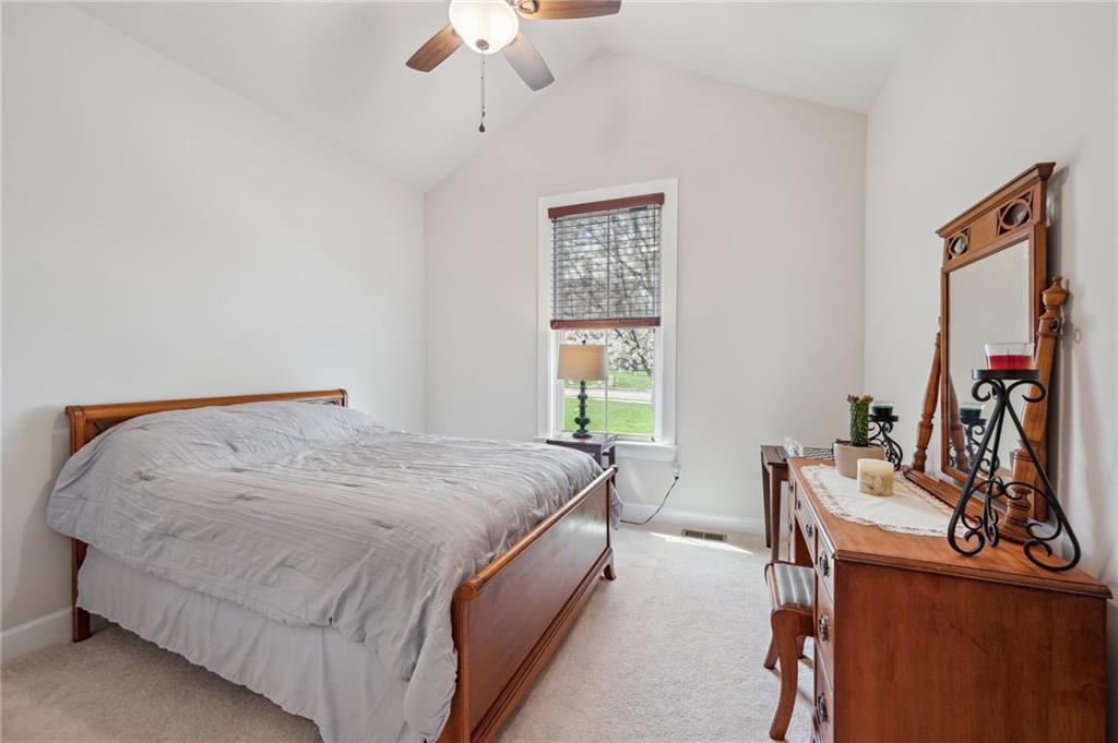 2013 Cherry Road Gibsonia, PA 15044 - Photo 21 of 49