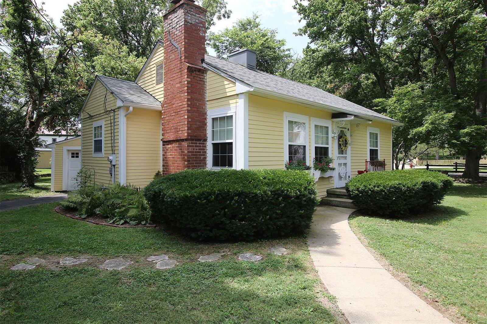 2 Alma Street Elsah, IL 62028 - Photo 29 of 30 Gallery Image 29