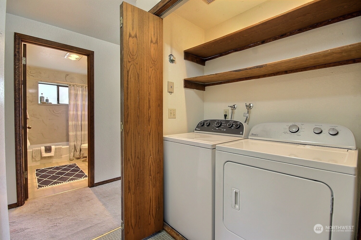 740 North 32nd Street, Unit 1 Renton, WA 98056 - Photo 24 of 32 a utility room with dryer and washer
