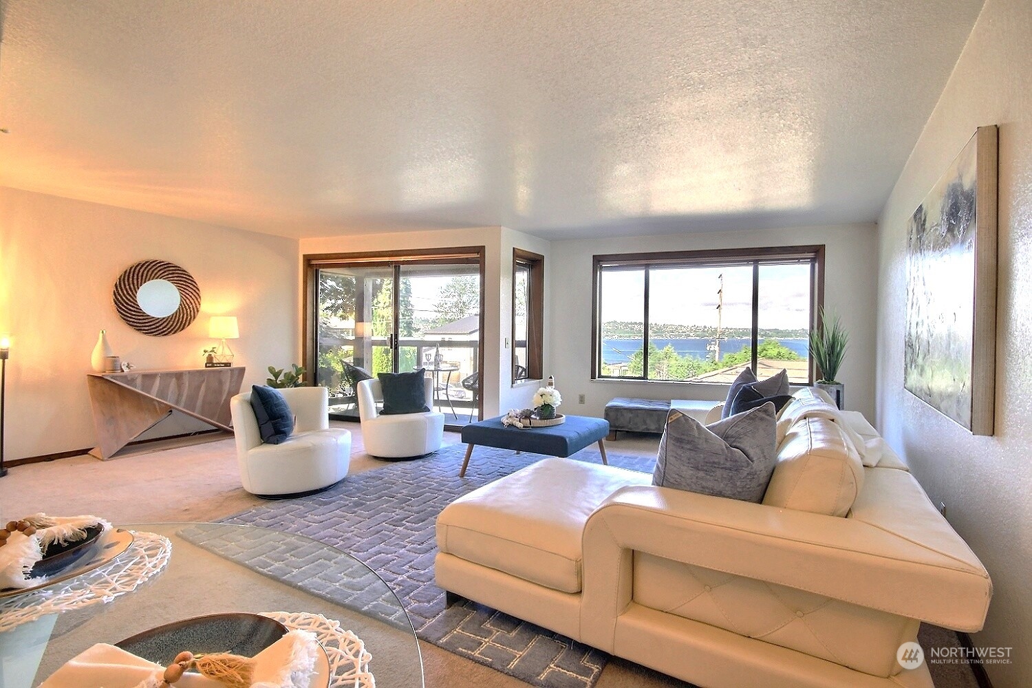 740 North 32nd Street, Unit 1 Renton, WA 98056 - Photo 8 of 32 a living room with furniture and a large window