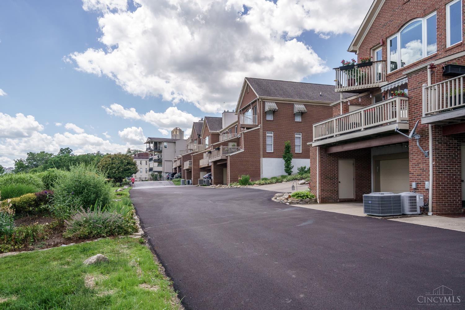 2201 Riverside Drive, Unit C1 Cincinnati, OH 45202 - Photo 75 of 84