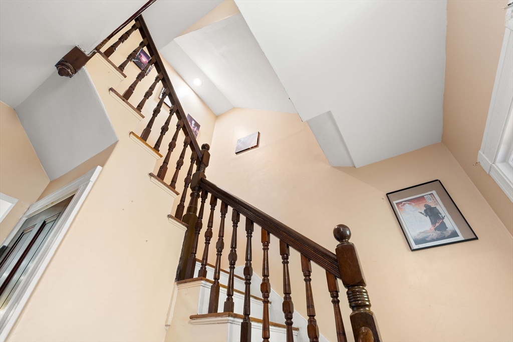 12 Pomeroy Street Boston, MA 02134 - Photo 16 of 34