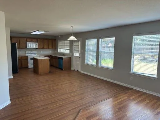 $2,450 | 1117 Acacia Drive, Anna, TX 75409