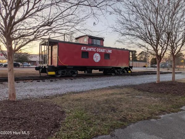 $314,900 | 108 Willowbend Drive, Burgaw, NC 28425