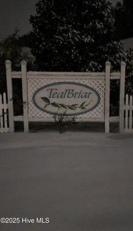 $314,900 | 108 Willowbend Drive, Burgaw, NC 28425