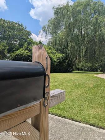 $314,900 | 108 Willowbend Drive, Burgaw, NC 28425