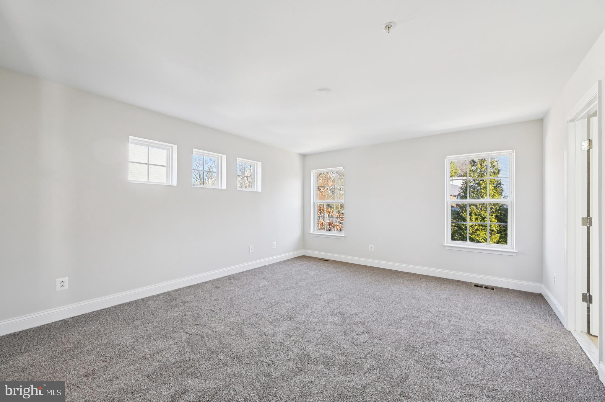 6305 Winters Lane Hanover, MD 21076 - Photo 46 of 83 an empty room with windows