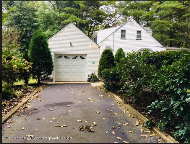 1312 Ocean Road Spring Lake, NJ 07762 - Photo 22 of 25 garaga 2