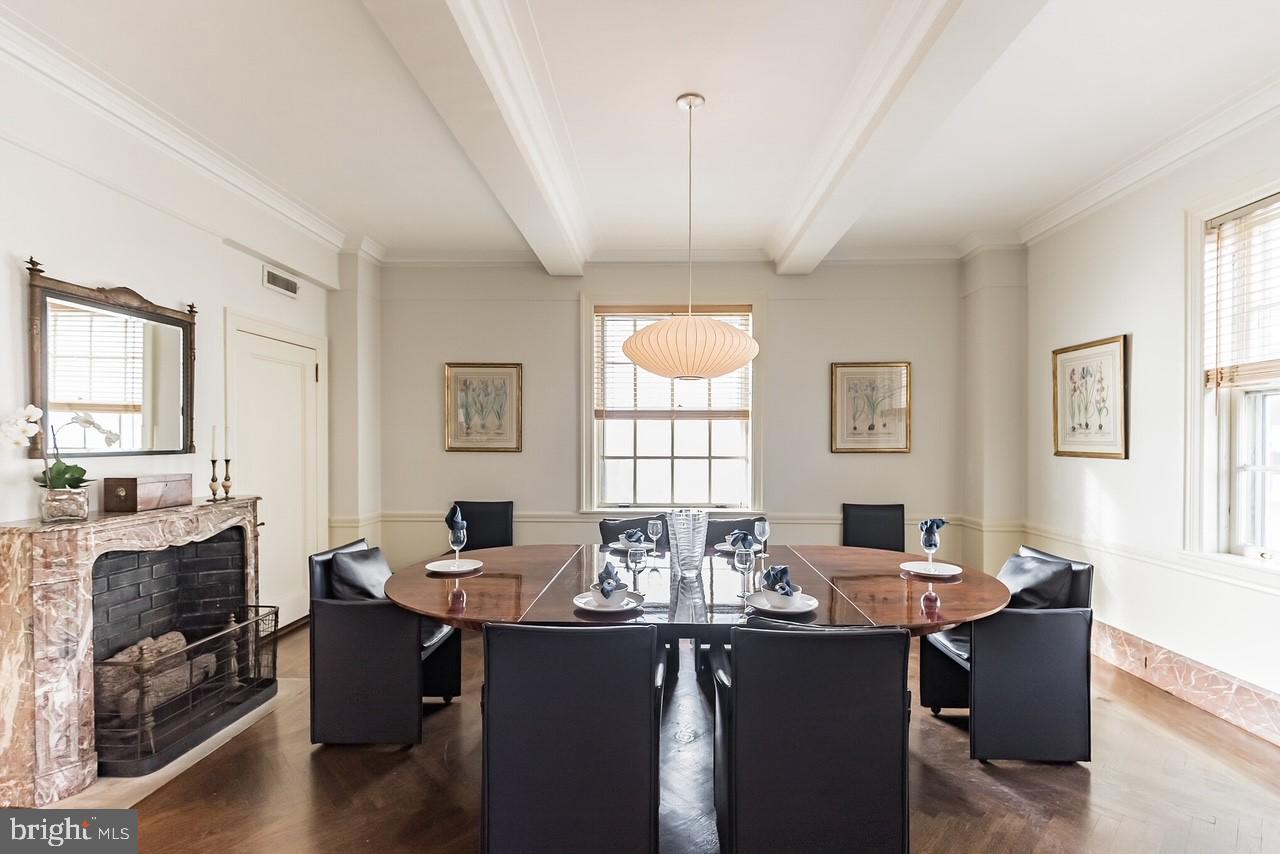 1900 Rittenhouse Square, Unit 7A Philadelphia, PA 19103 - Photo 6 of 25 Formal Dining Room/Den