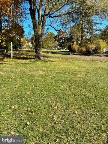 a view of outdoor space with garden view