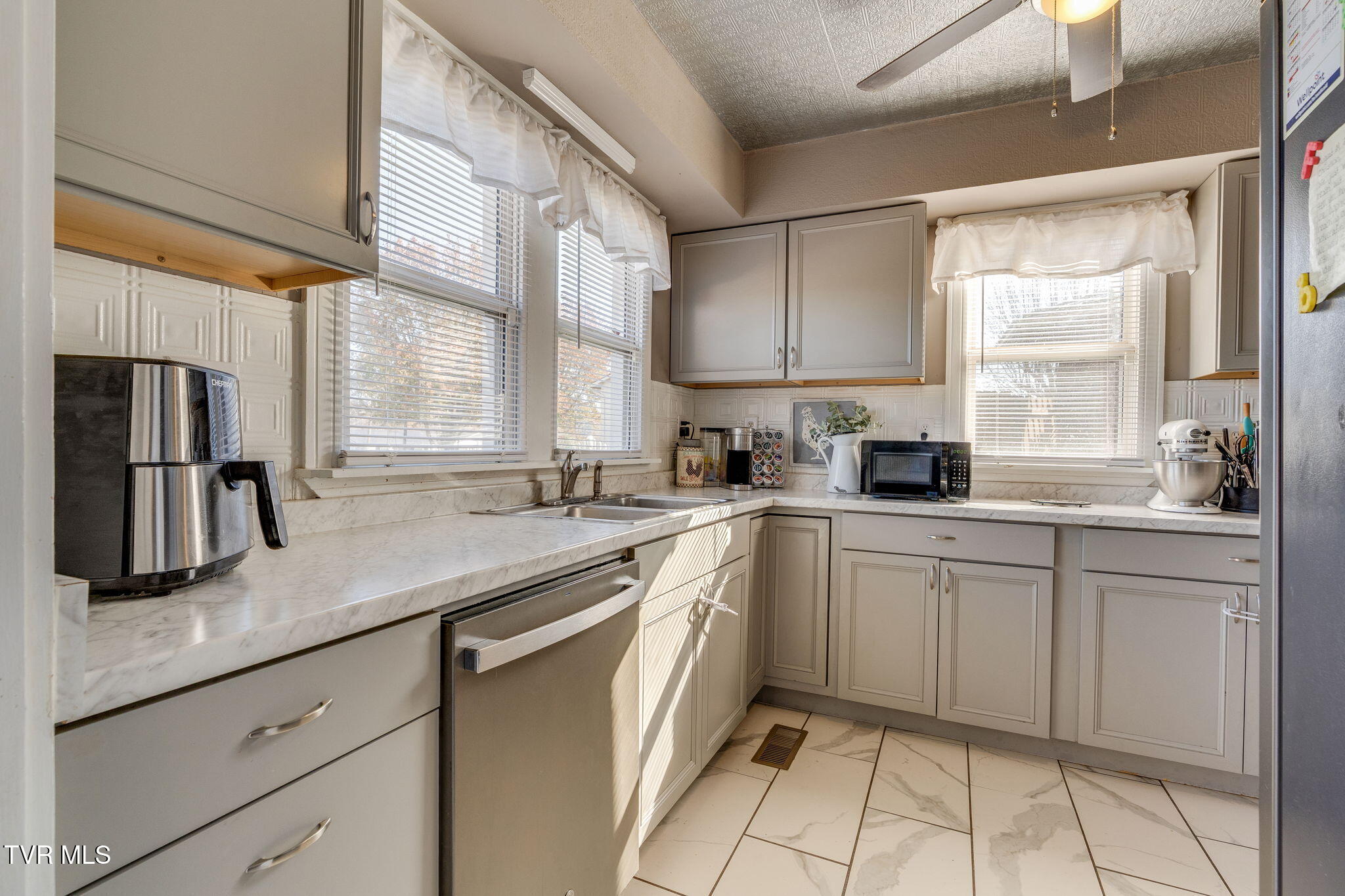 475 Matson Road Jonesborough, TN 37659 - Photo 11 of 35 011