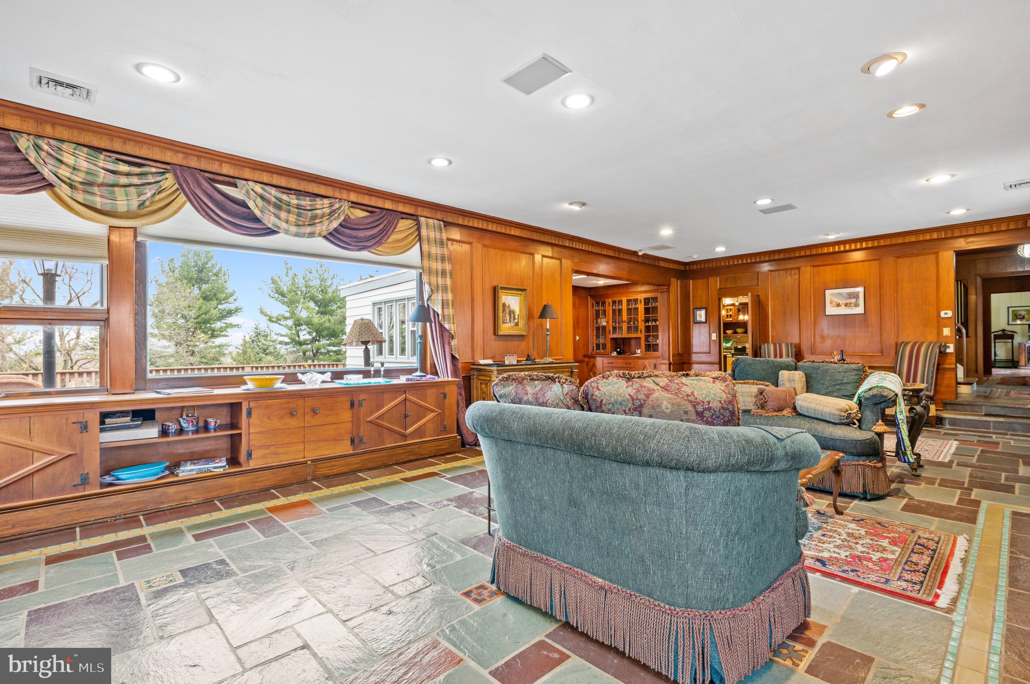 97 Grandview Boulevard Reading, PA 19609 - Photo 22 of 64 View from living room toward butlers area