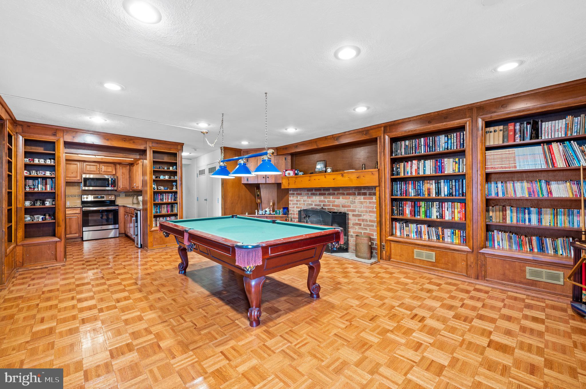 97 Grandview Boulevard Reading, PA 19609 - Photo 41 of 64 Billiard room/Library