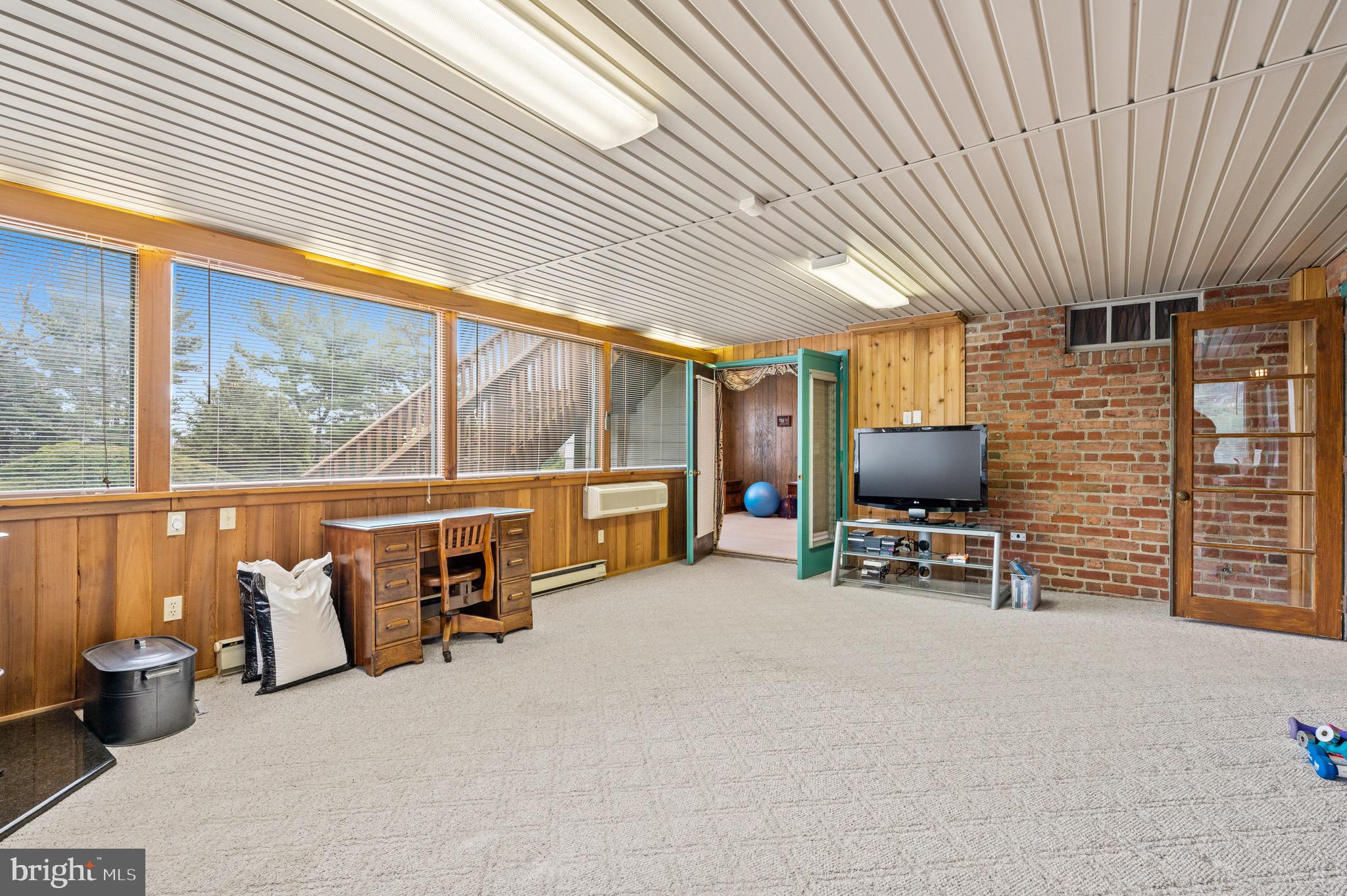 97 Grandview Boulevard Reading, PA 19609 - Photo 48 of 64 Spacious area with separate entrance