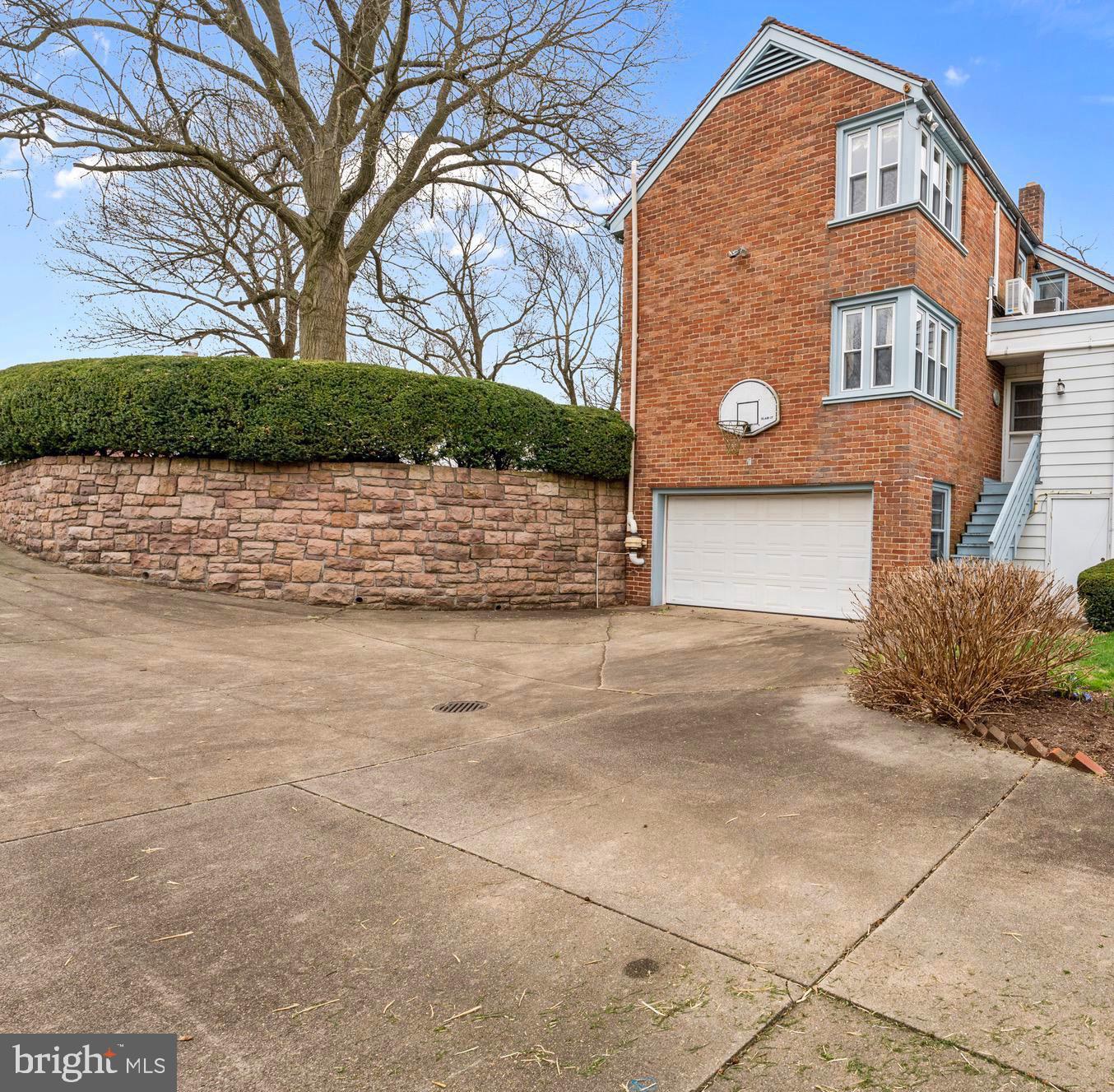 97 Grandview Boulevard Reading, PA 19609 - Photo 61 of 64 Two car garage