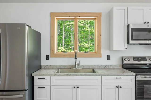 $469,000 | 113 Bunker Lane, Hartland, ME 04943