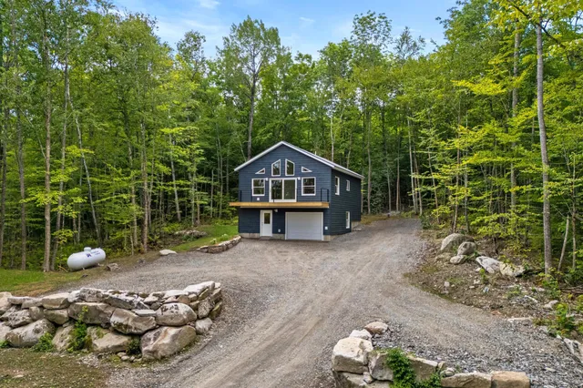 $469,000 | 113 Bunker Lane, Hartland, ME 04943