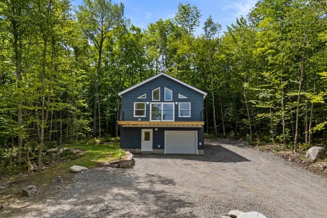 $469,000 | 113 Bunker Lane, Hartland, ME 04943