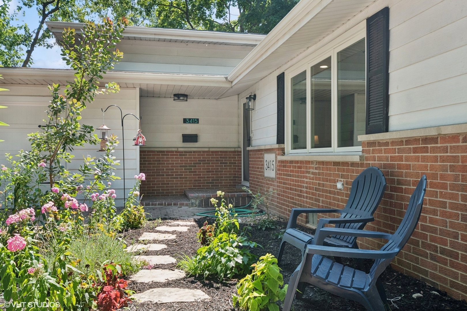 3415 Ralmark Lane Glenview, IL 60026 - Photo 2 of 22
