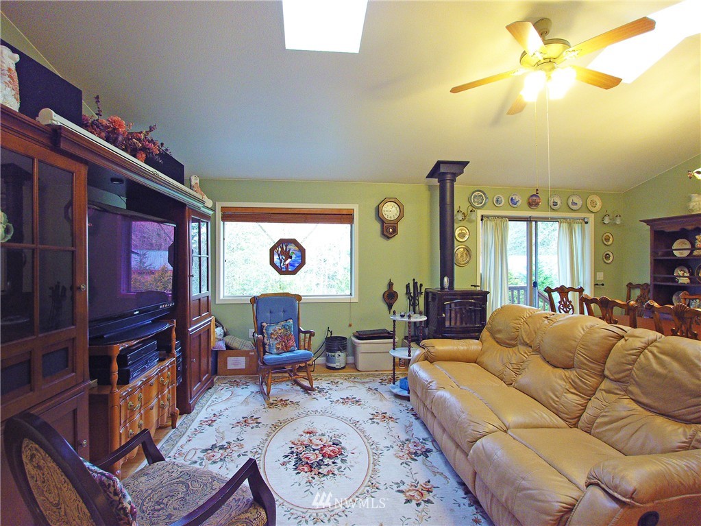 152 Weaver Way Sequim, WA 98382 - Photo 4 of 21 Gallery Image 4