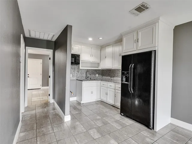 $300,000 | 1107 East 40th 1/2 Street, Houston, TX 77022