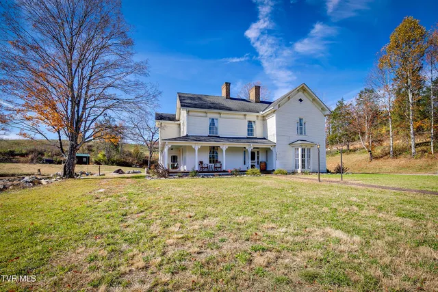 $749,000 | 18254 Providence Road, Abingdon, VA 24210