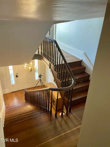 $749,000 | 18254 Providence Road, Abingdon, VA 24210