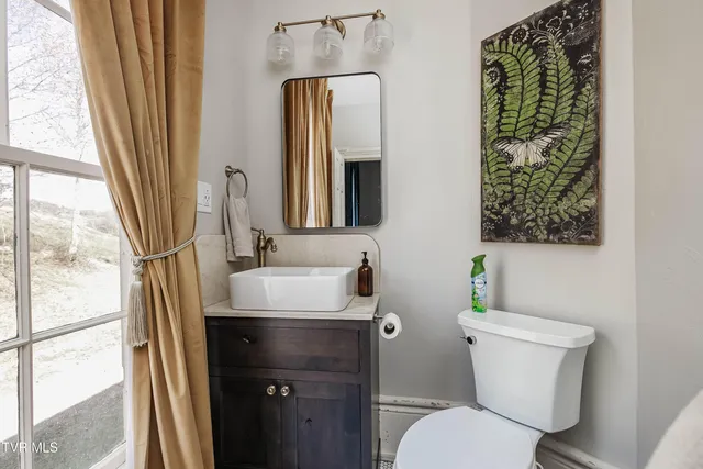 $749,000 | 18254 Providence Road, Abingdon, VA 24210