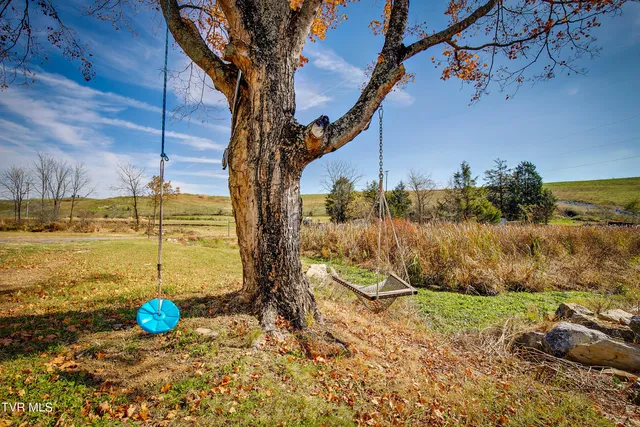 $749,000 | 18254 Providence Road, Abingdon, VA 24210