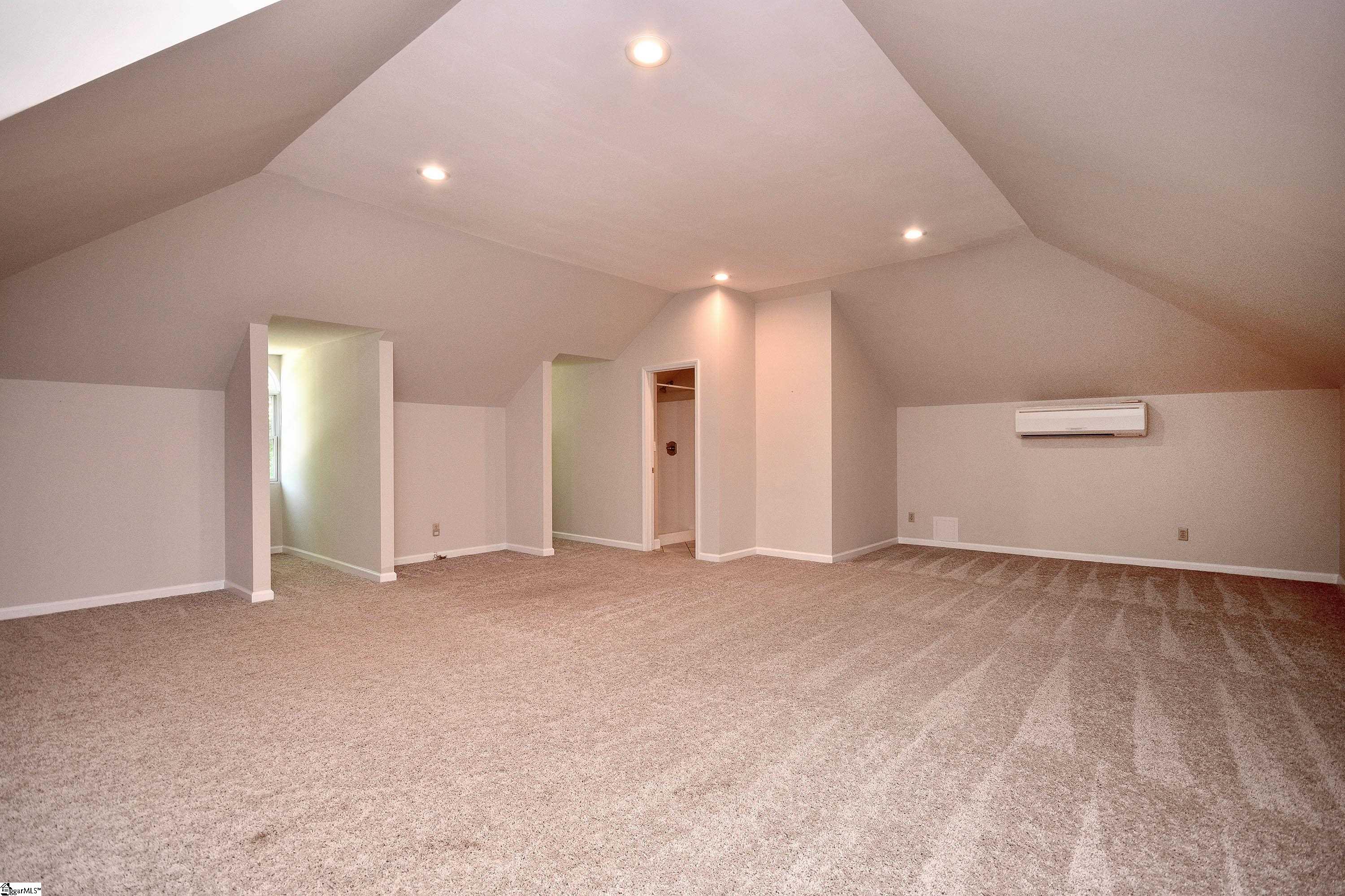 241 Hardwood Road Greenville, SC 29607 - Photo 24 of 31 Gallery Image 24