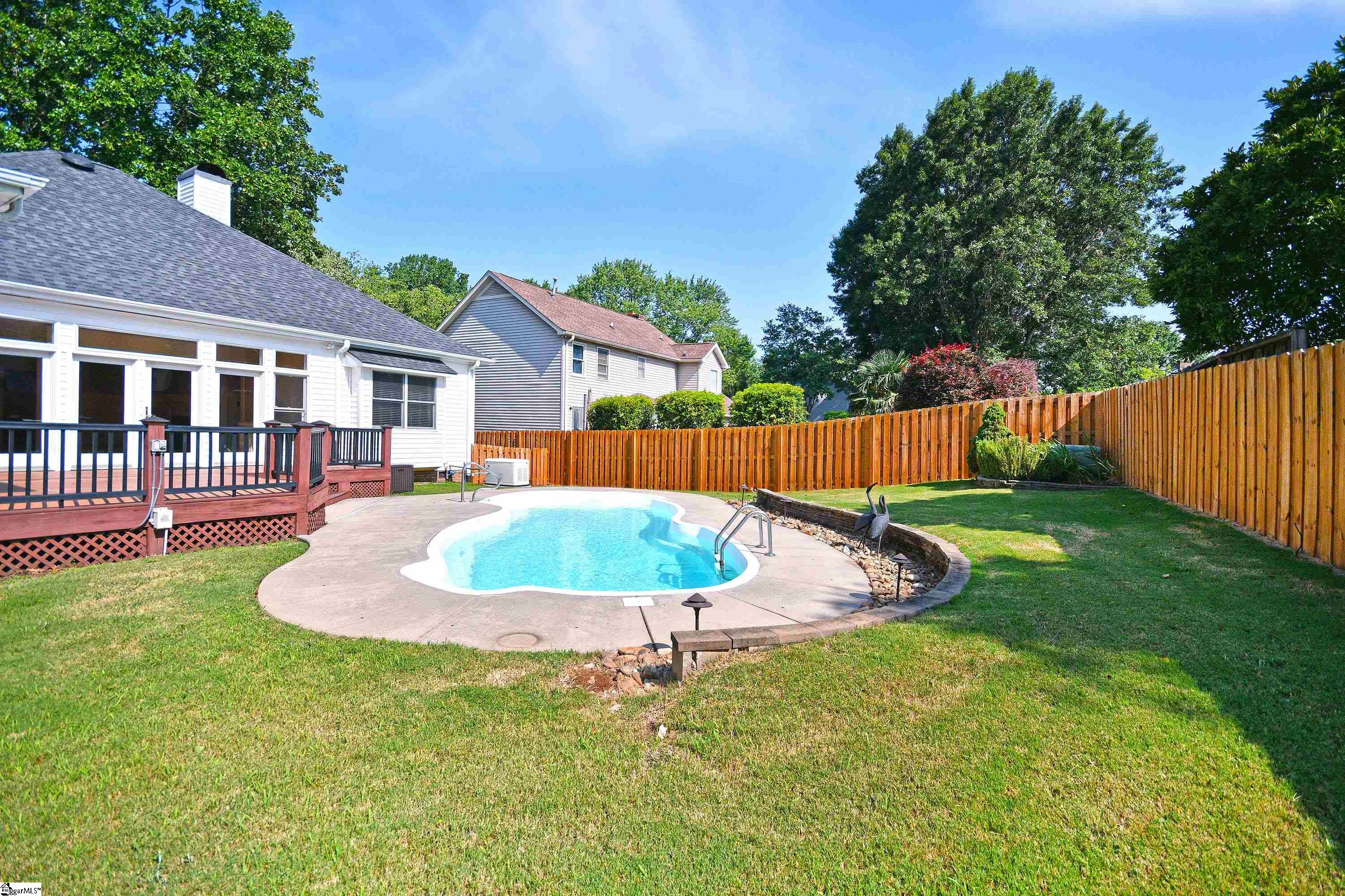 241 Hardwood Road Greenville, SC 29607 - Photo 28 of 31 Gallery Image 28