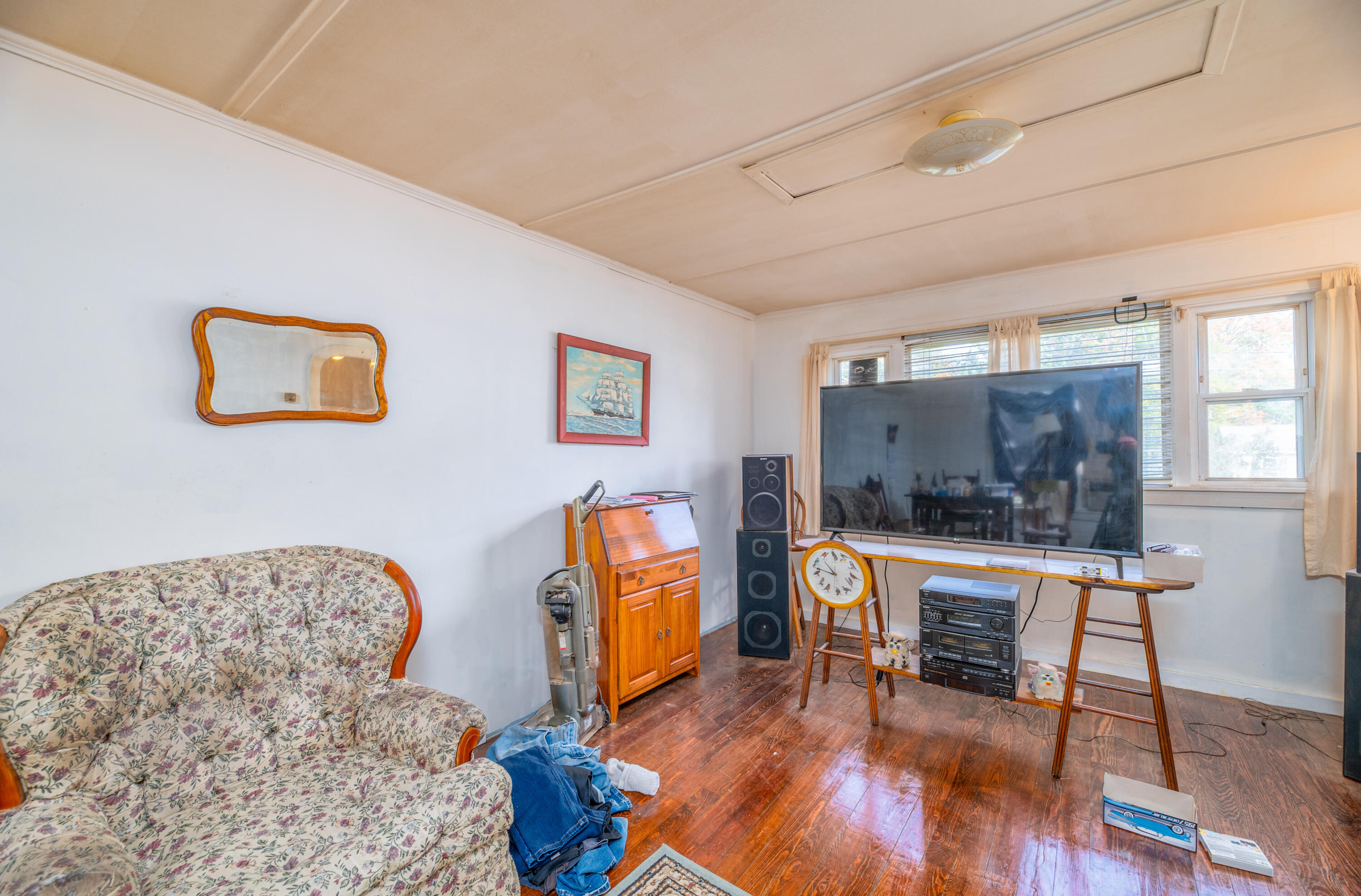 181 East Benton Road Benton, ME 04901 - Photo 31 of 39 Interior24