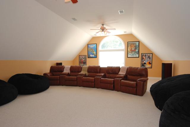 3320 Allen Barrett Road Murfreesboro, TN 37129 - Photo 15 of 19 HUGE Media or Bonus Room!