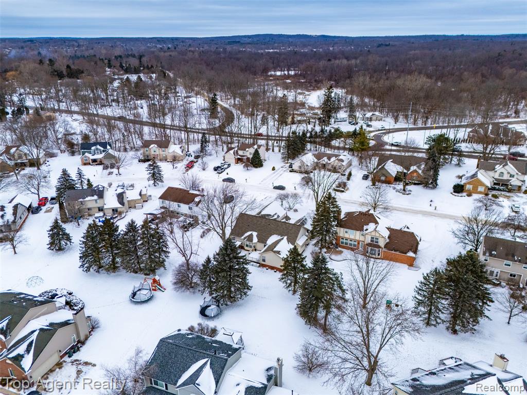 1248 Ridgeview Circle Lake Orion, MI 48362 - Photo 70 of 74 Gallery Image 70