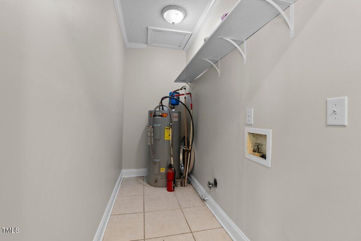 202 Purvis Street Garner, NC 27529 - Photo 11 of 28 a view of a hallway with entryway