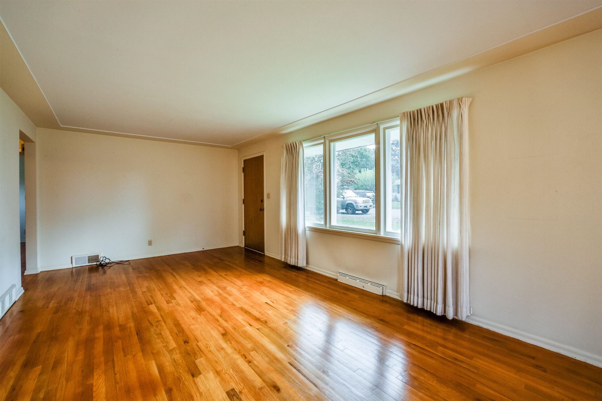 1105 North Stout Road Spokane Valley, WA 99206 - Photo 4 of 21