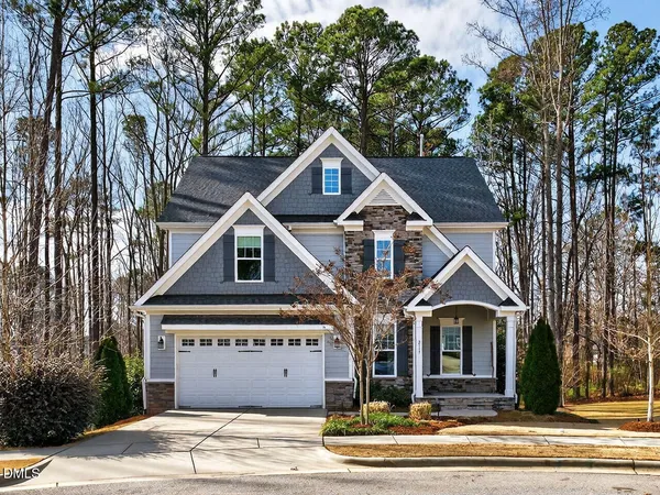 $1,090,000 | 2117 Bee Cave Court, Apex, NC 27539