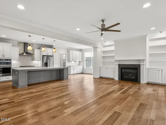 $1,200,000 | 2117 Bee Cave Court, Apex, NC 27539