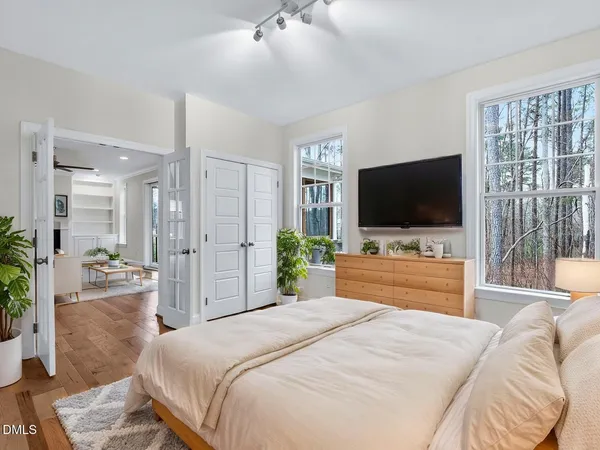 $1,090,000 | 2117 Bee Cave Court, Apex, NC 27539