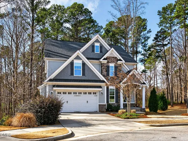 $1,090,000 | 2117 Bee Cave Court, Apex, NC 27539