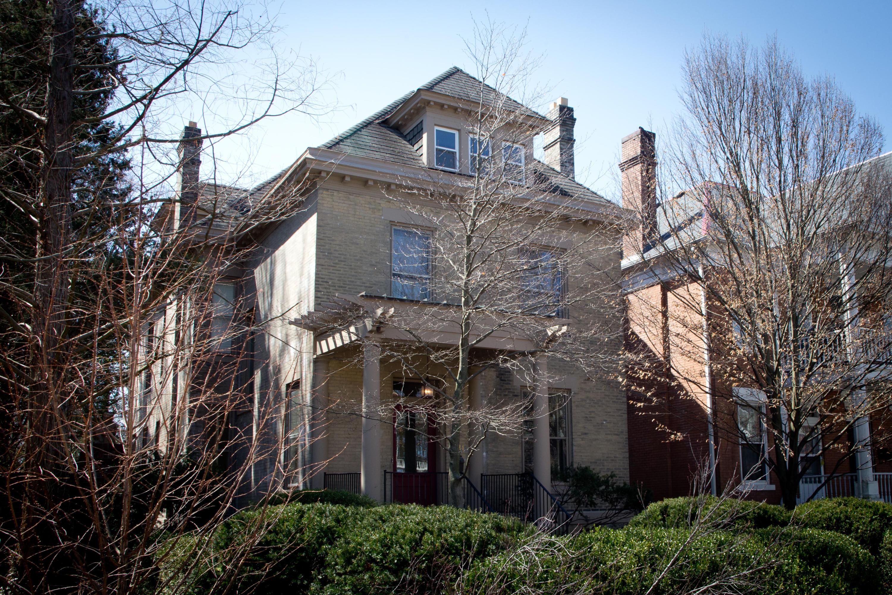 1211 Bryden Road Columbus, OH 43205 - Photo 1 of 32 Gallery Image 1