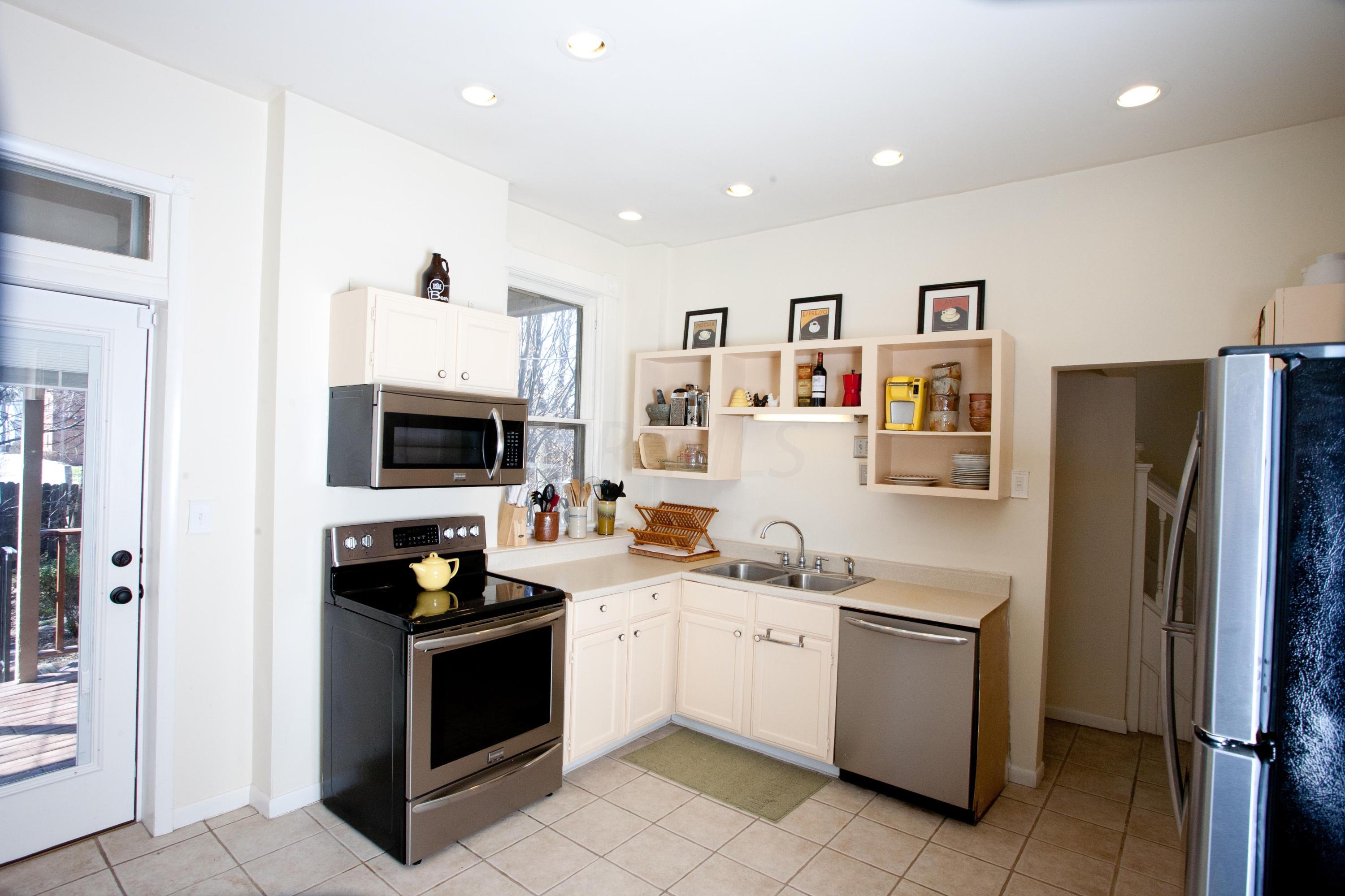 1211 Bryden Road Columbus, OH 43205 - Photo 20 of 32 Gallery Image 20