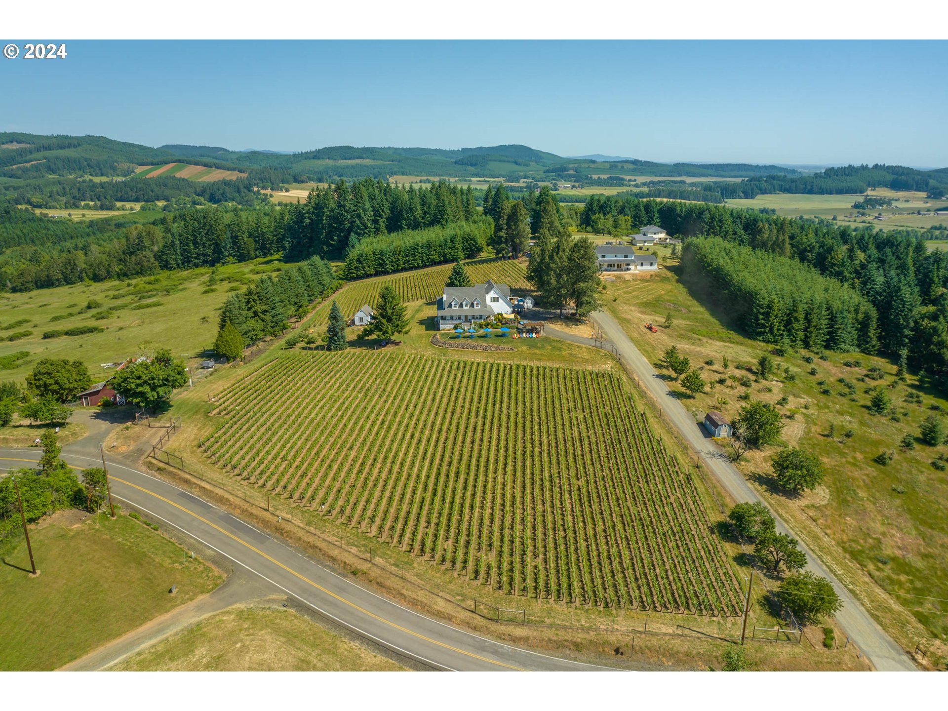 25059 Larson Road Monroe, OR 97456 - Photo 29 of 38 a view of a swimming pool with a garden