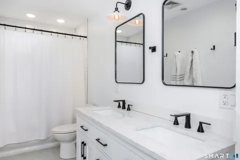 $1,895,000 | 21 Fairfield Avenue, Darien, CT 06820